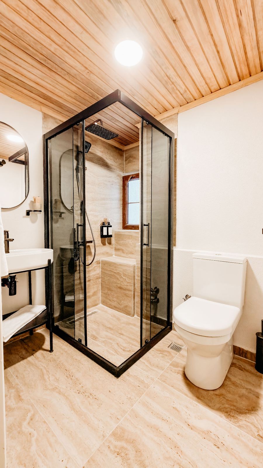 Suit Oda Banyo — İmera Hotel